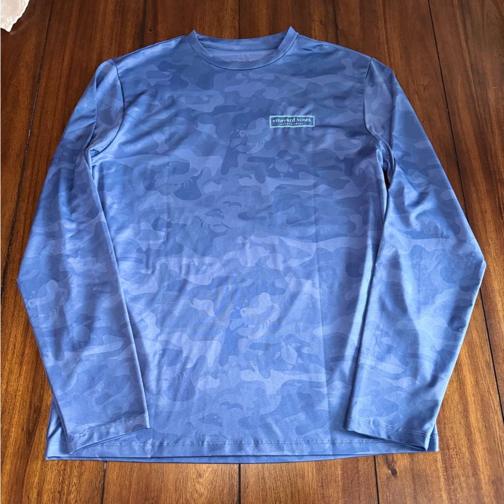 Vineyard Vines Men’s Performance Sportsfishing‎ Camo Logo Box Harbor Size Small
